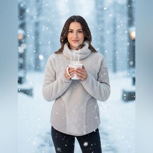 Nike Fleece Pullover